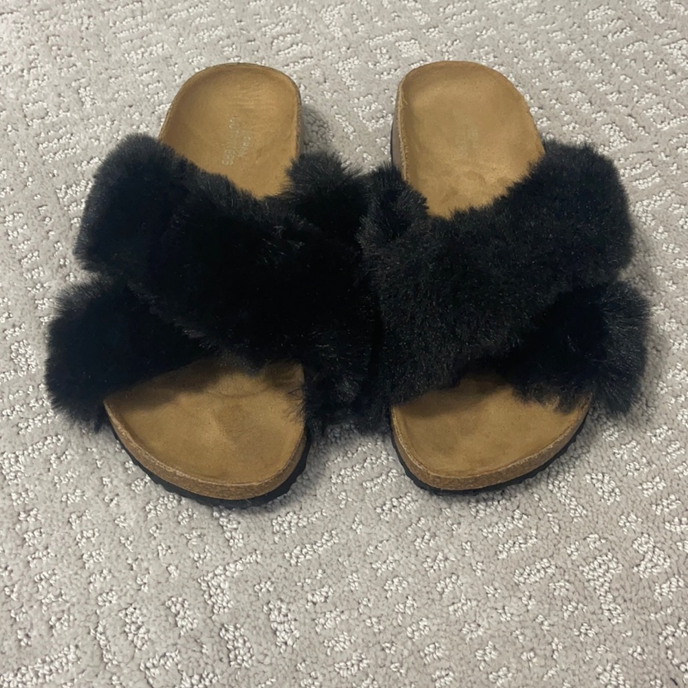 Urban outfitters fuzzy slides